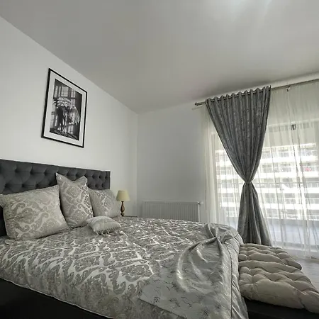 1 Casa Del Mar Nord Apartment